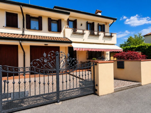 Casa Bifamiliare/Schiera in Vendita a Treviso